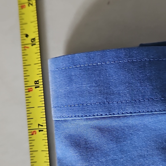 EDDIE BAUER Blouse Buttondown 3/4 Length Sleeves Wrinkle Resistent Blue … - Picture 10 of 11